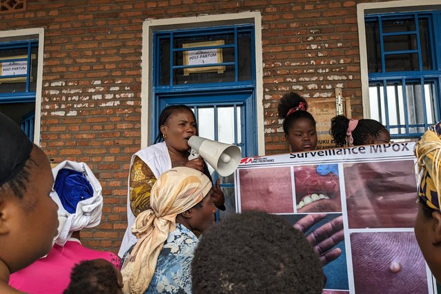 mt razendsnel toe. Onze teams geven voorlichting. DR Congo. © Augustin Mudiayi